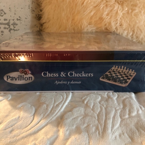 Brand New Pavilion Solid Wood Combo Chess/Checkers - Picture 7 of 12